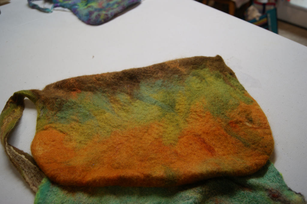 Nuno felting class - seamless handbag