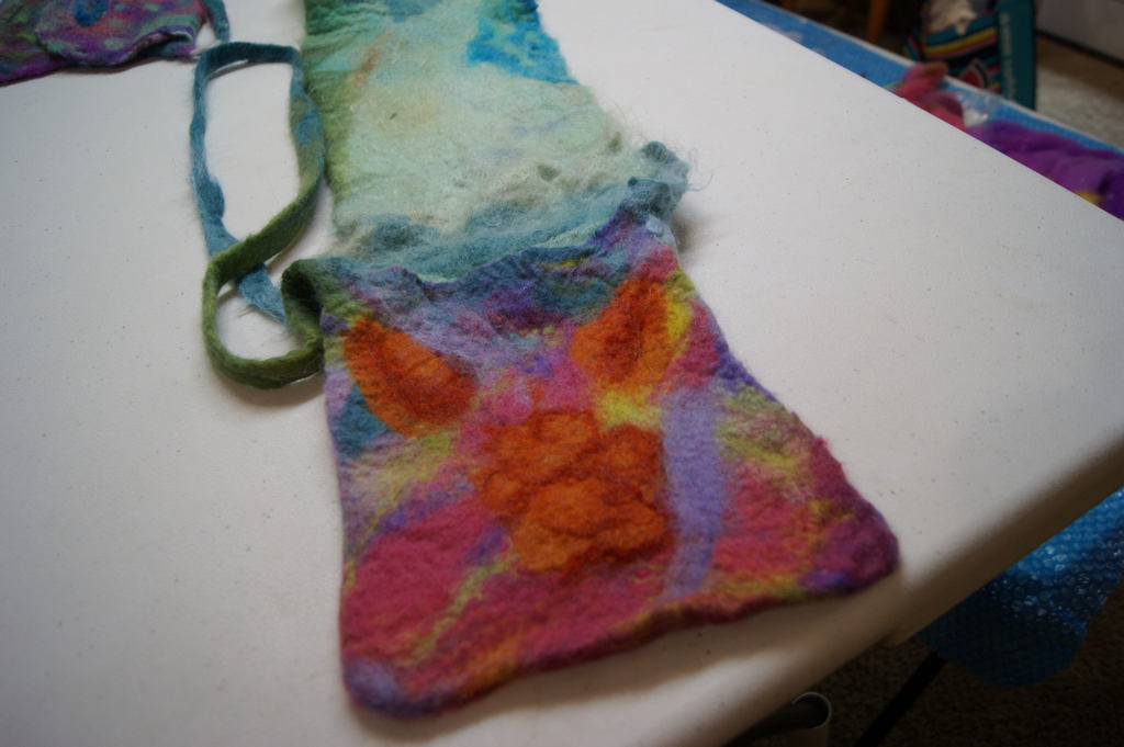 Nuno felting class - seamless handbag