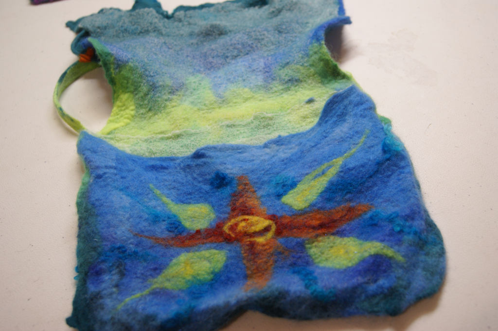 Nuno felting class - seamless handbag