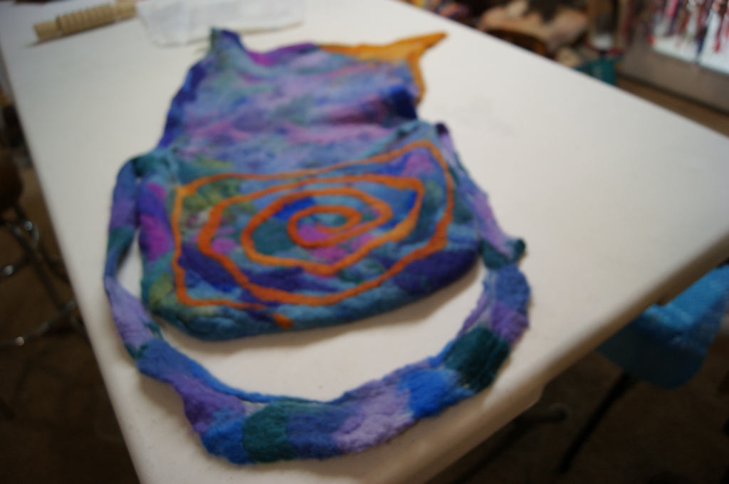 Nuno felting class - seamless handbag
