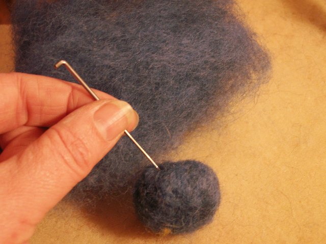 standard felting needles that are designed to fit into industrial felting machines that hold thousands of needles